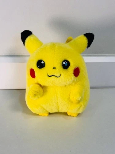 Pikachu Pokemon TOMY Squeaky Squeeze sound Plush 6" Toy Doll Vintage Japan