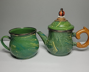 1995 Mckenzie Childs Camp Green Marble Enamelware Mug and Creamer with lid