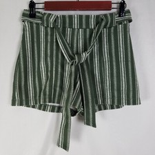 No Boundaries Shorts Juniors Medium Green Striped High Rise Belted