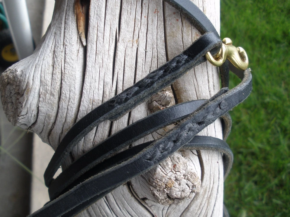 LEATHER DOG LEASH, 1/4" X 7'-8", HAND STITCHED,  SMALL BRASS SNAP,  MADE IN USA - Image 3 of 4
