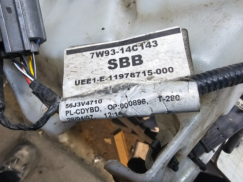 ✅ 2007 JAGUAR X358 2.7 WASCHFLASCHE UND PUMPEN KOMPLETT 7W93-14C143-SSB - Bild 4 von 5