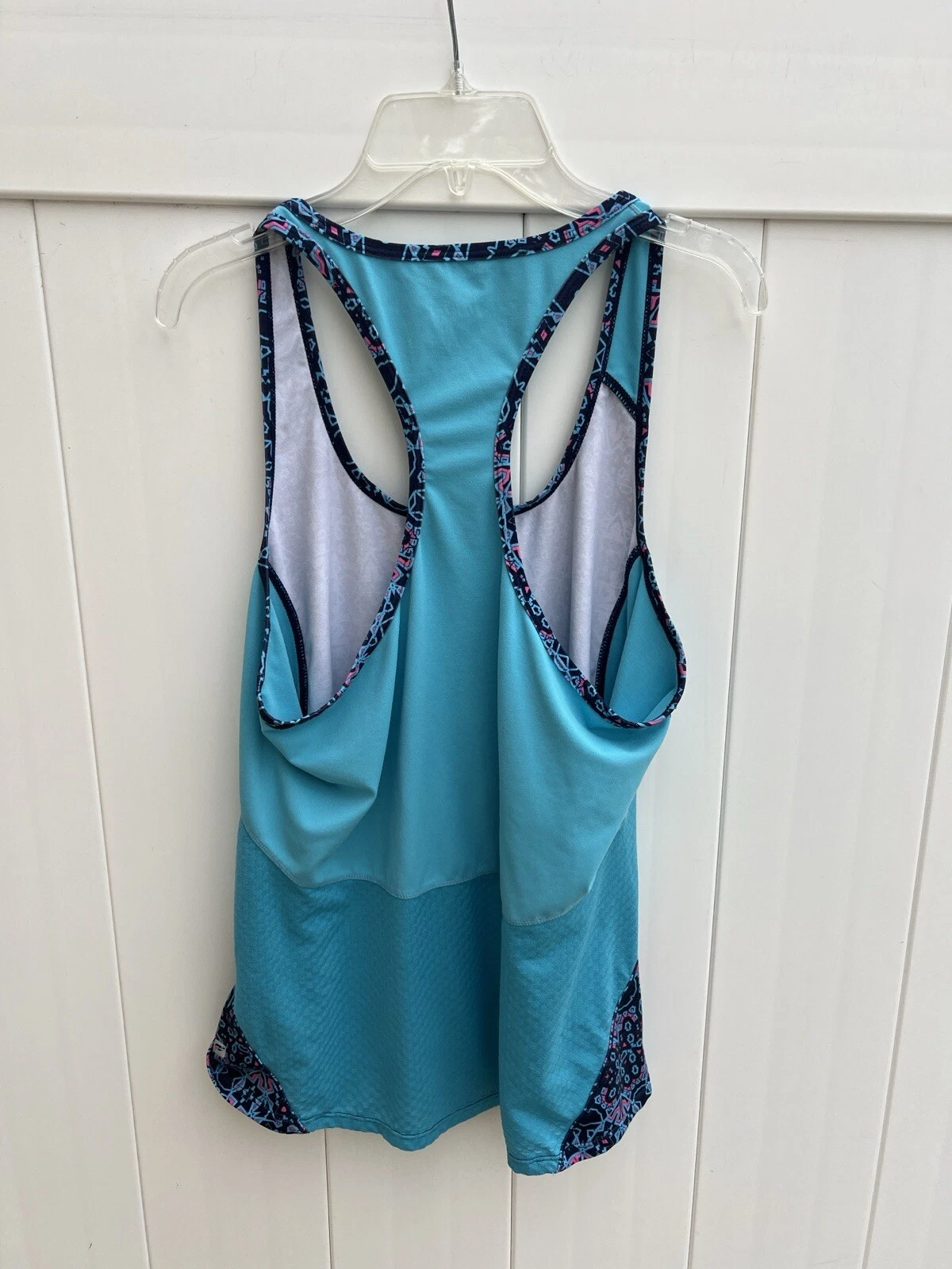 fabletics racerback geometric tank-top