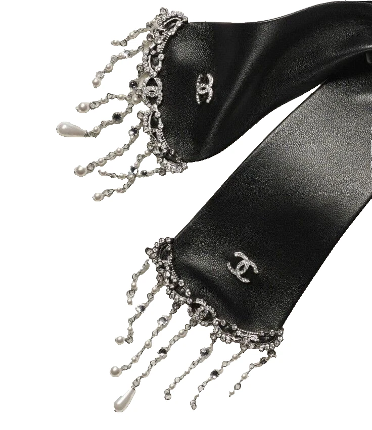 Chanel Collar Necklace Leather with Pearls & Rhinestones - Runway Collection - Image 4 of 4