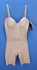 Spanx 10156 Suit Your Fancy Convertible Straps Mid Thigh Bodysuit Bra Sz M B7597