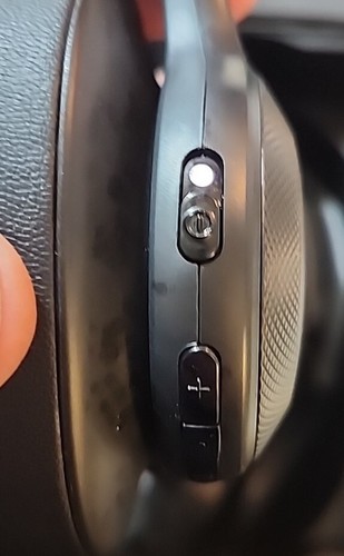 JBL E55BT Wireless Over-Ear Headphones , 3.5 mm Music Control - Picture 11 of 16