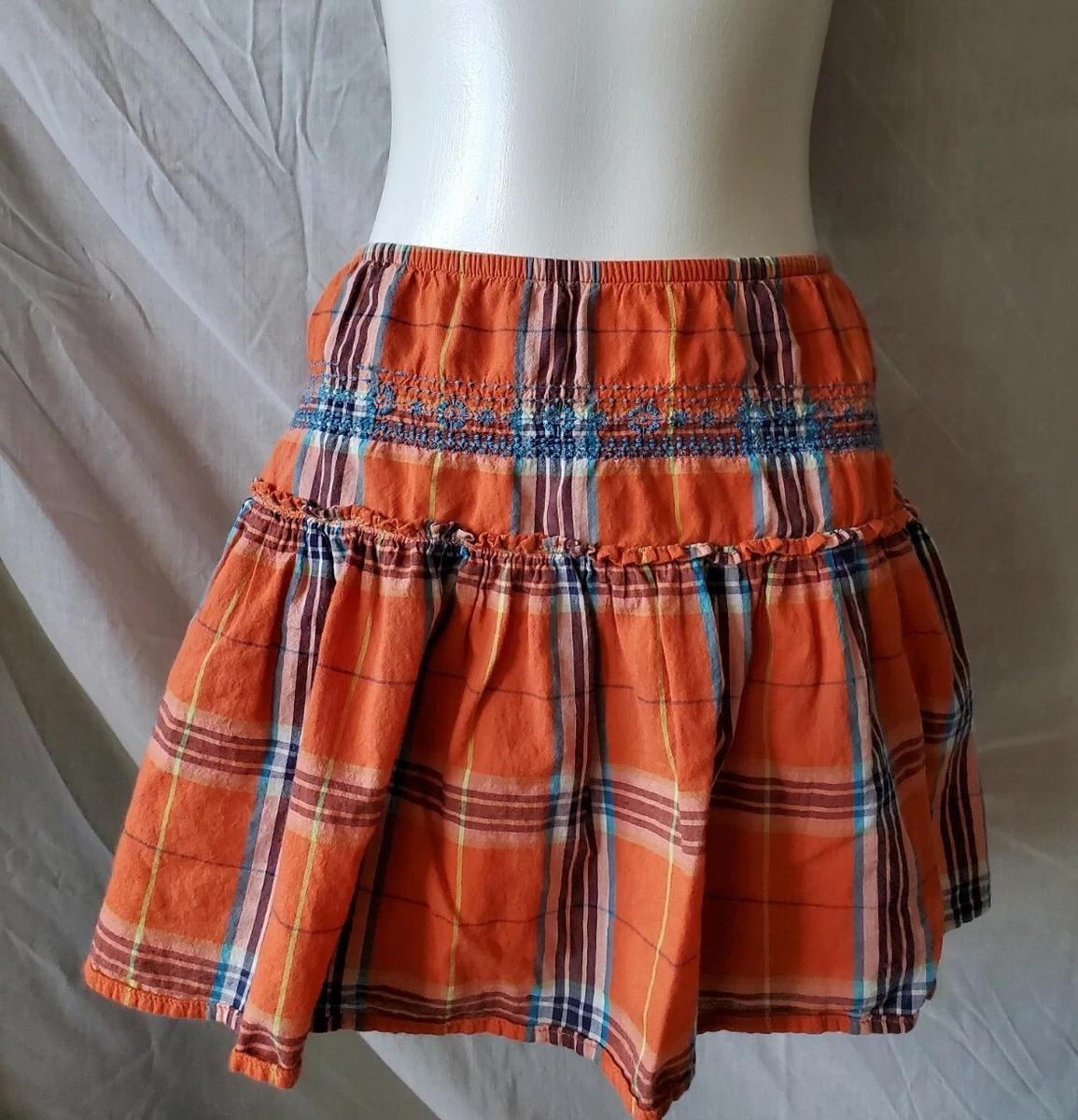 Womens navy plaid skirt top
