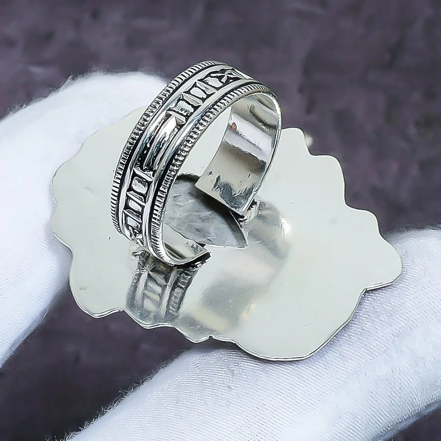 Anillo de joyería de plata de ley 925 hecho a mano con piedras preciosas de coral Stingrey talla 8,5 T824 Foto 2 de 3