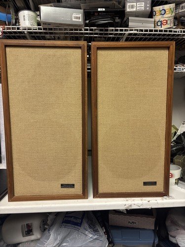 VERY RARE Realistic Optimus-1 Speaker (Set Of 2) Vintage Japan 8OHMS wooden
