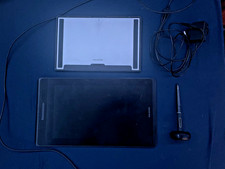 Huion Kamvas Pro 13 13.3 inch Graphics Drawing Tablet w/ Battery-free pen