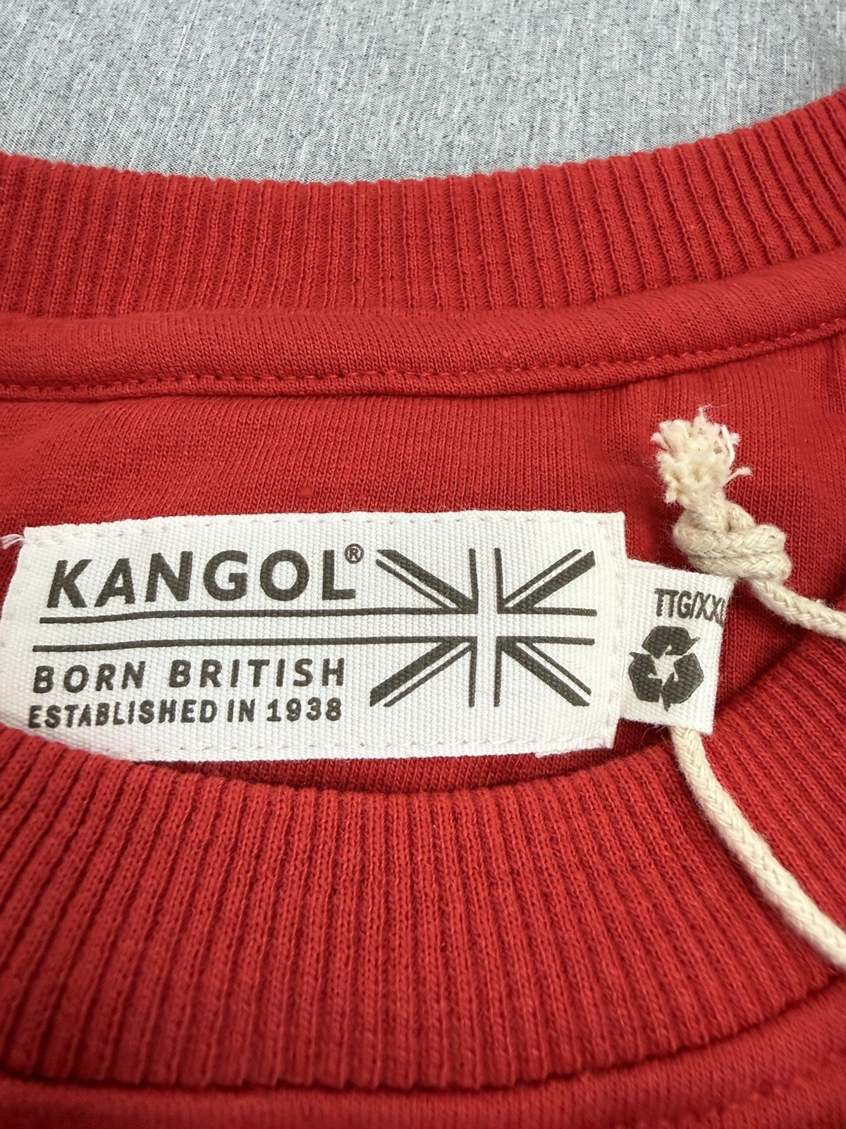 Kangol Crew Neck Heavy Weight XXL Red. NWT. Heavy Warm and Soft. New with Tags image 5
