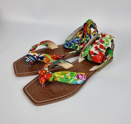 CHRISTIAN LOUBOUTIN Niloofar Flower Sandals New Size 36 US 6