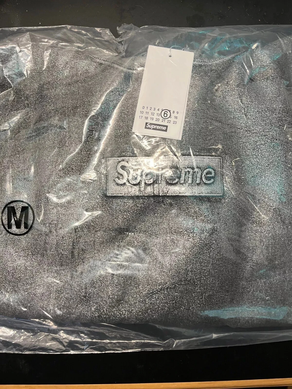 Sweat à capuche Supreme MM6 Maison Margiela Foil Box Logo Medium   Neuf !
