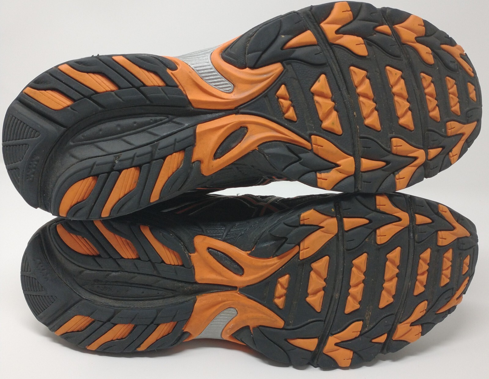 men's gel venture 5 running shoe