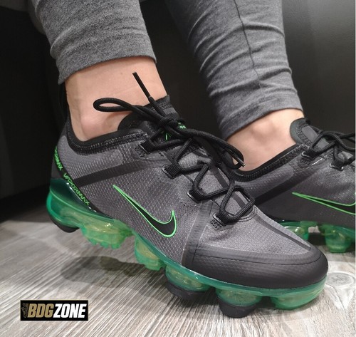green vapormax 2019