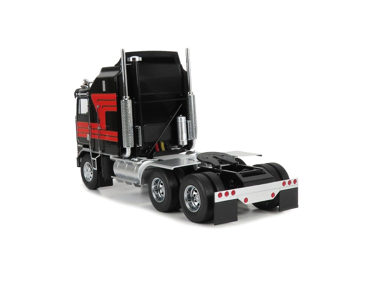 1976 KENWORTH K100 AERODYNE BLACK WITH RED 1:18 SCALE BY 1976 KENWORTH K100 AERODYNE BLACK WITH RED 1:18 SCALE BY