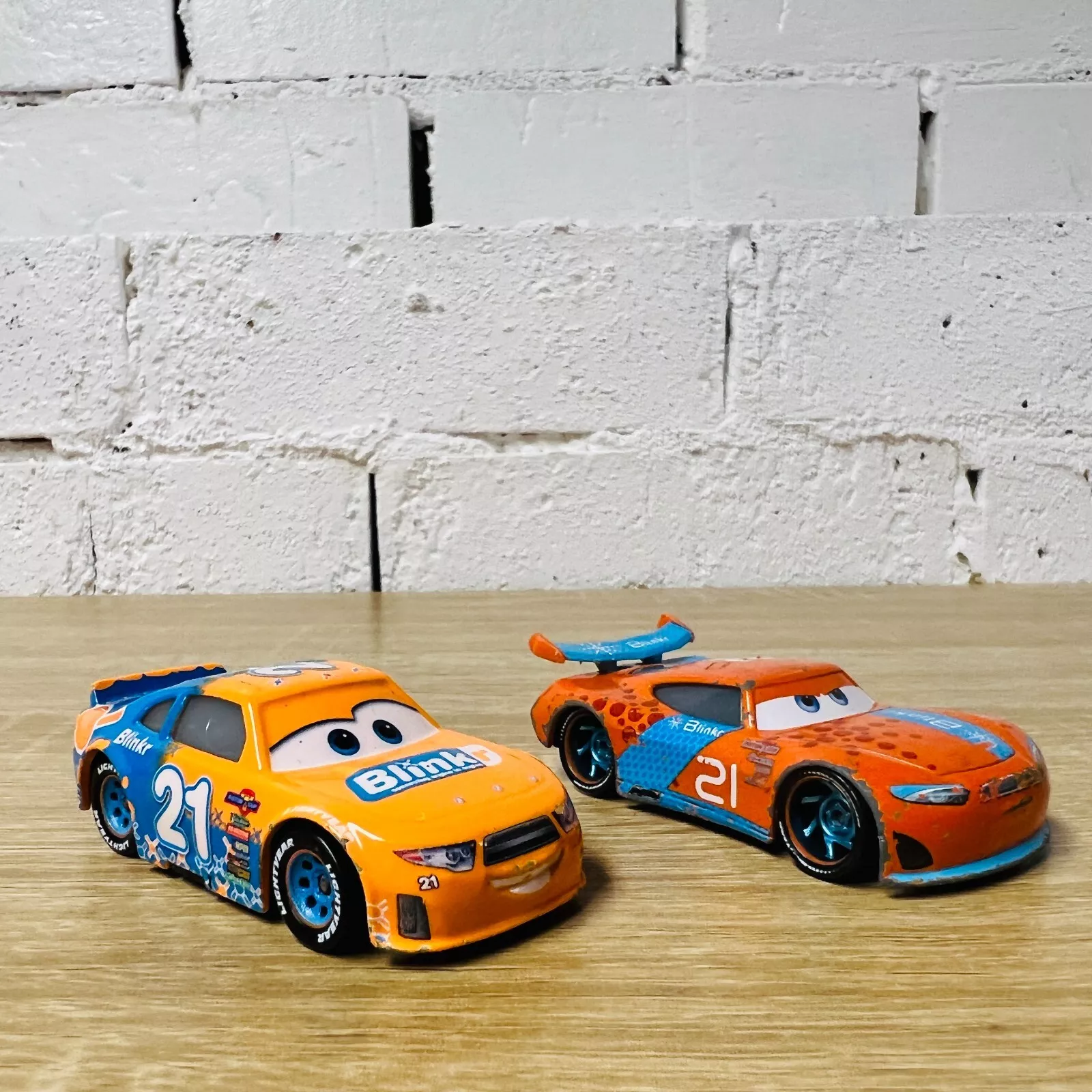 Picture 4 of 12