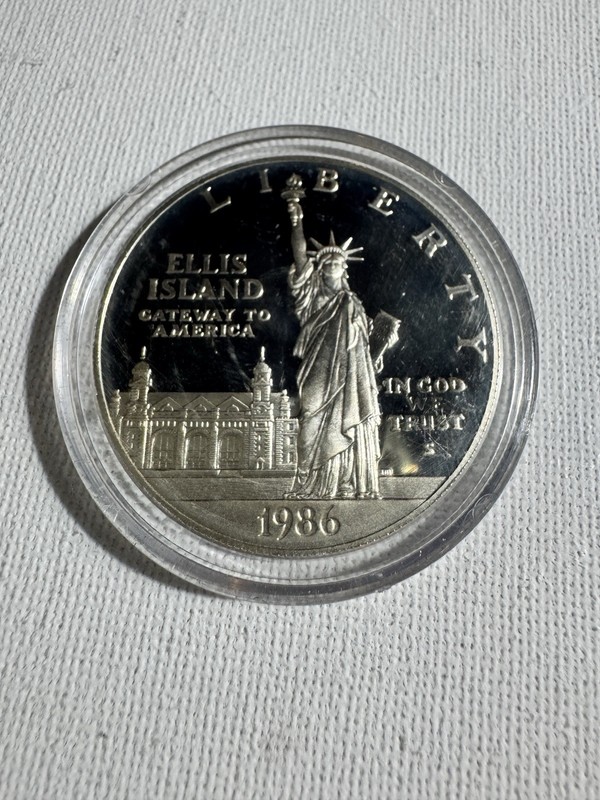 1986-S Statue of Liberty Ellis Island Proof Silver Dollar 90% Silver Coin