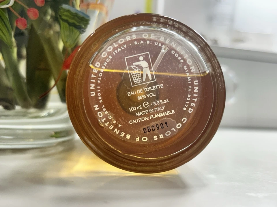 Fantastic By United Colors Of Benetton Para Niñas 3.3 OZ/100 Ml EDT Spray Foto 3 de 3