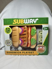 SUBWAY Pretend Play Food Sandwich Maker Playset-12 Pieces Pretend Money - NIB