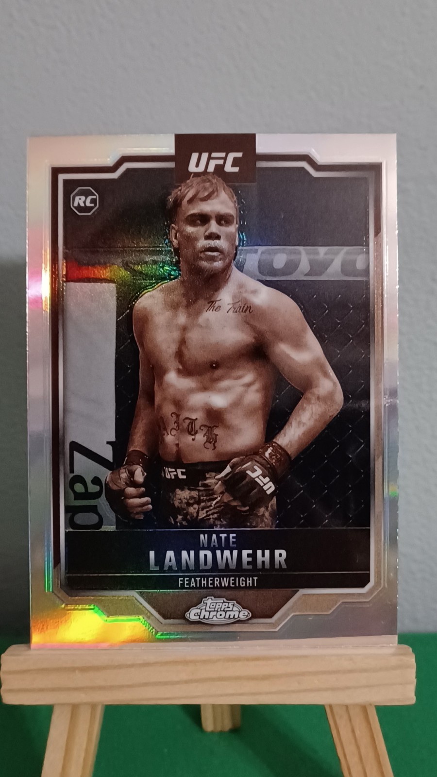2025 Topps Chrome UFC Refractor #85 Nate Landwehr RC Featherweight Rookie