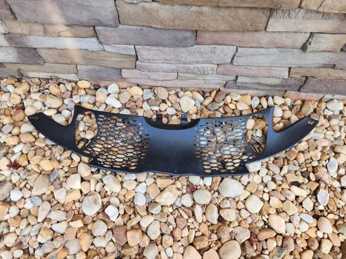 McLaren 750S 2023-2025 Rear Upper Bumper grille P/N 28AA590CP Photo - $2,000