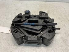 Ford Focus Sel 2012-2018 herramientas de emergencia gato y tuerca llave/espuma para neumáticos, lote OEM 037
