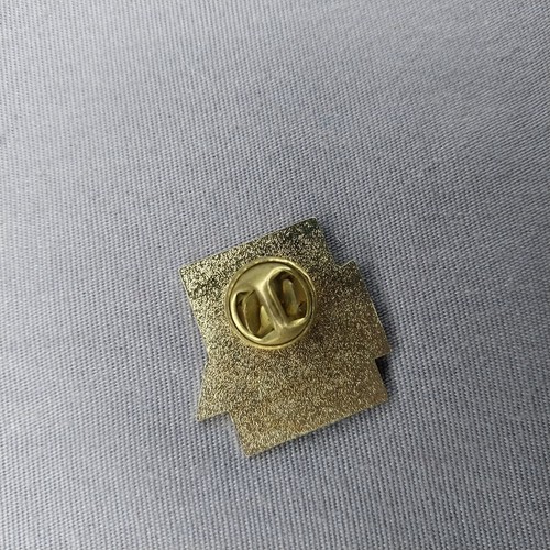 1997 WIBC Bowling Reno NV Nevada Metal Lapel Pin - Picture 2 of 2