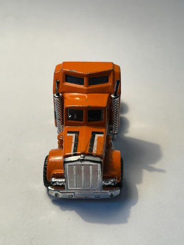 Matchbox Kenworth Aerodyne Truck - Orange, Diecast 1981 - Picture 2 of 10