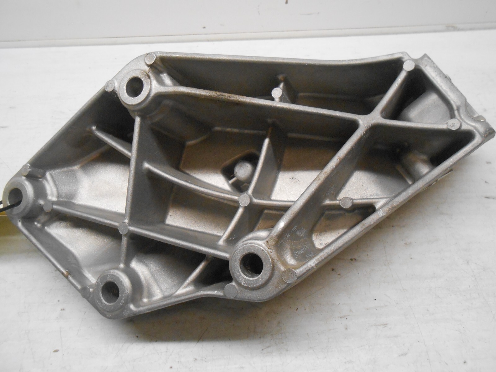 BMW 3 Series , G20 Left Side Engine Support Bracket OEM 22116861559 ...