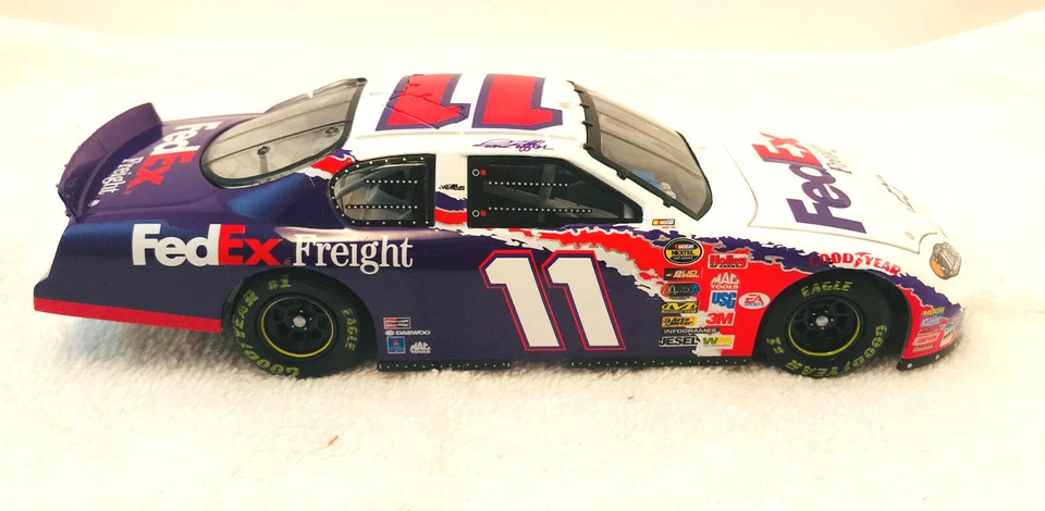 Acción RCCA Jason Leffler #11 2005 Fed Ex Freight Monte Carlo 1/24 NASCAR #006 Foto 4 de 4