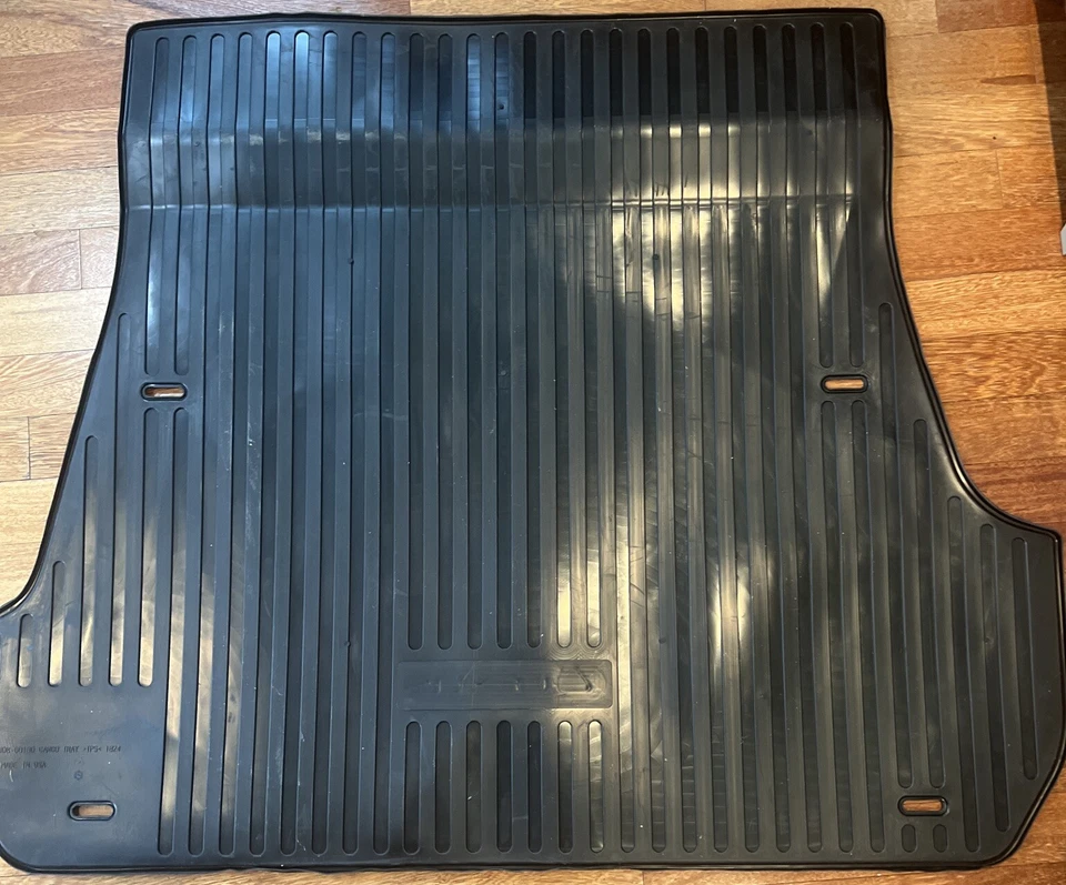 Forros de piso para Lexus Lx 570 Foto 3 de 4