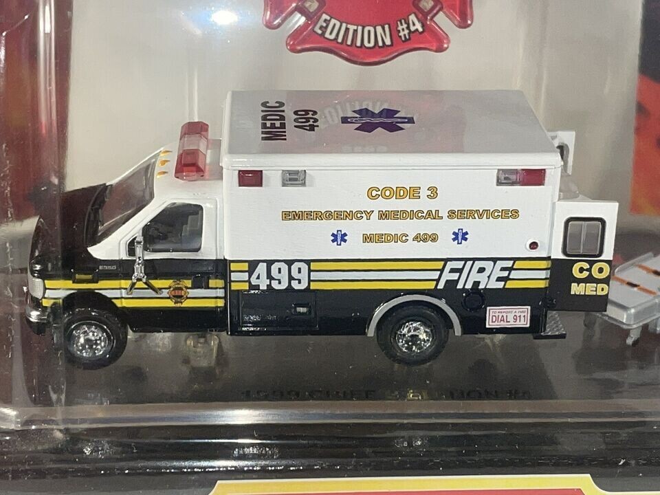 CODE 3 CHIEF'S EDITION # 4 FORD E-350 AMBULANCE MEDIC 1:64 LIMITED