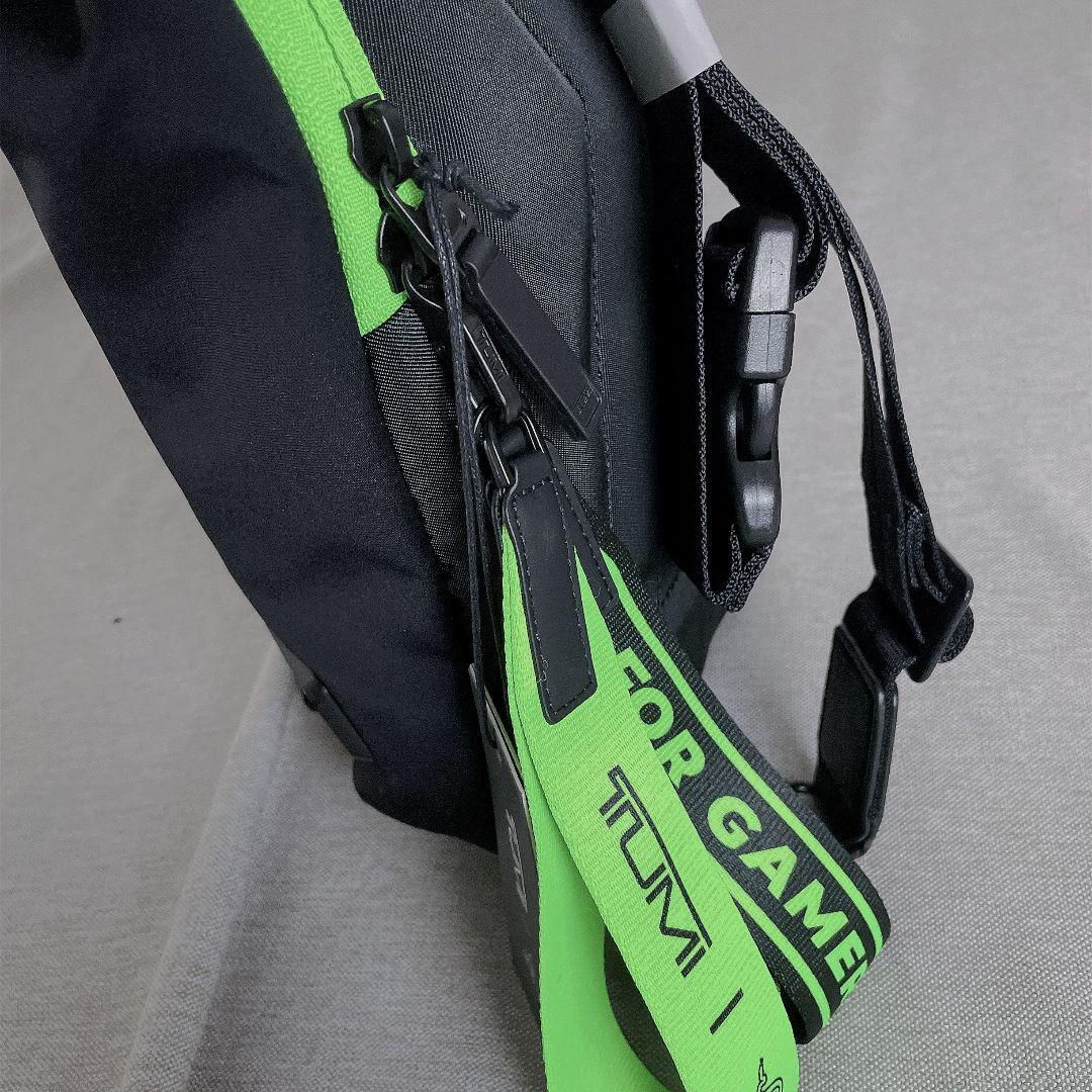 TUMI Tahoe RAZER Collaboration Bozeman Sling Body Bag Green Black By