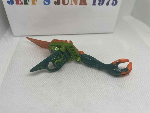 Transformers Hasbro 2003 Armada Terrorsaur right arm part only - Picture 4 of 4