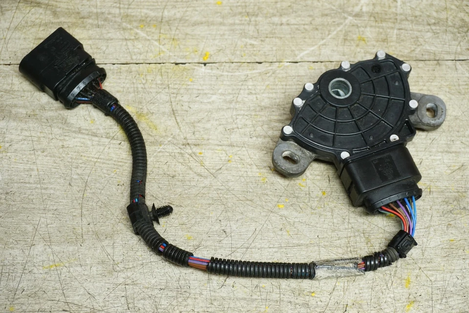AUDI Q7 2007 4L 4,2 L gasolina transmisión automática neutro interruptor de seguridad cable 197 k OEM* Foto 3 de 4