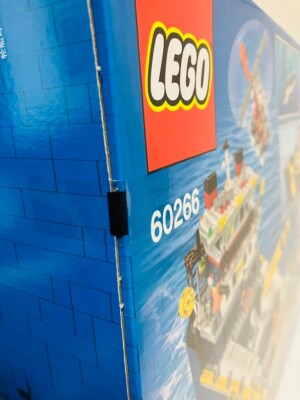 LEGO City Sea Explorer Undersea Exploration Ship 60266 New