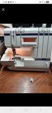 Husqvarna viking huskylock 936 sewing machine serger