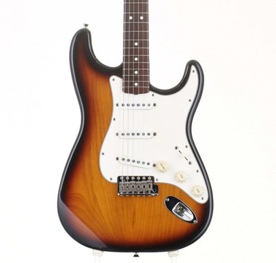Fender American Vintage 62 Stratocaster 3 Color Sunburst Used