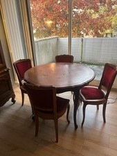 Table à manger en chêne Louis XV