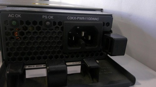 Cisco WS-C3850-48PW-SZ Catalyst 3850 48 PoE+ 48-Port Layer 3 Switch - Photo 6/7
