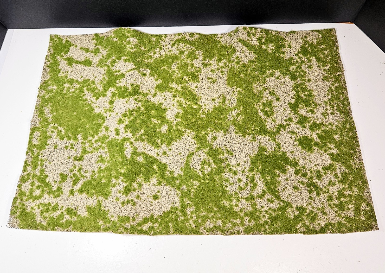 Artificial Model Grass Mat Fake Grass Turf 20" X 13" 