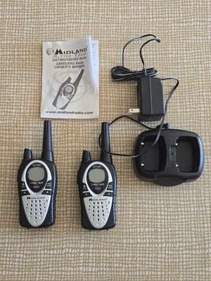 Midland GXT500 Two-Way Radios with Dual Charger & Manual   Excellent Condition