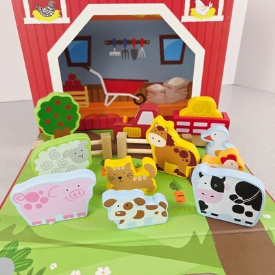 Mud Pie Barnyard Farm Pretend Play Box Set 14 Wooden Pieces 3+ years Animals