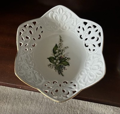 Risch Porzellan Schale Weiß Mit Blumenmotiv