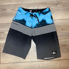 Quiksilver Boys Size 24 Boardshorts Swim Trunks Blue Black Stripe Surf Shorts Yo