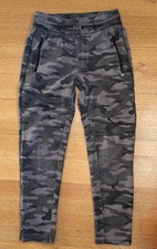 GapFit Kids Tech Black Camo Joggers XXL 14 16