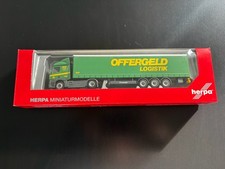 Herpa (304184) MB Actros Streamspace Gardinenplanen-Sattelzug "Offergeld"