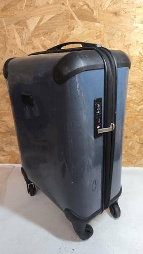 Durable Hard Shell Luggage Bag with Spinner Wheels - Picture 5 of 9