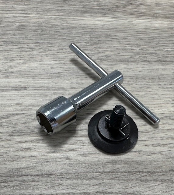 Clarke -American Sanders super 7r Bolt, Washer & T-Wrench Combo