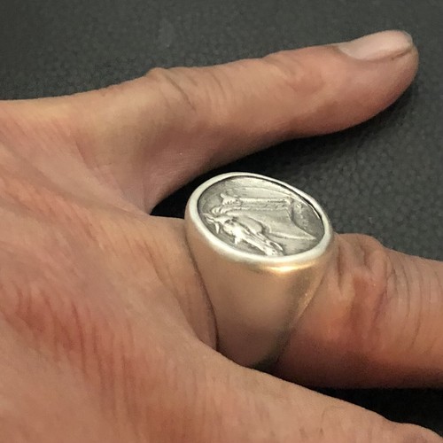 ANILLO CABEZA DE CABALLO DE PLATA ESTERLINA MJG. MONEDA ROMANA. 37 gr. TALLA 10. ECUESTRE. - Imagen 8 de 8